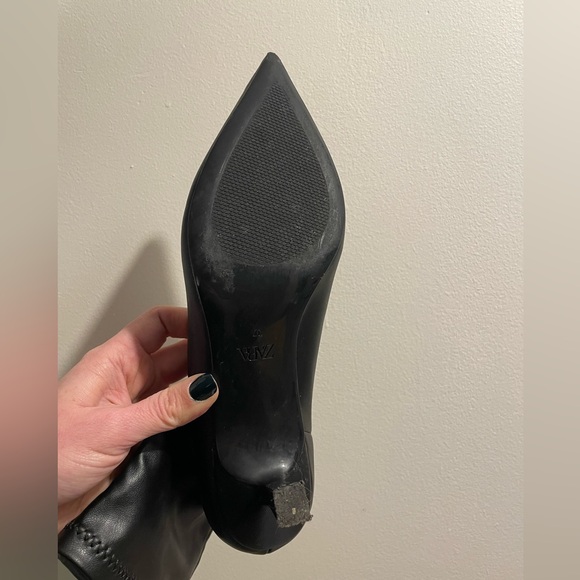 Zara size 7 Slip On Booties Kitten Heel ✨✨ - Picture 4 of 9